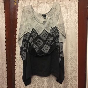 Blouse with belt included NWT